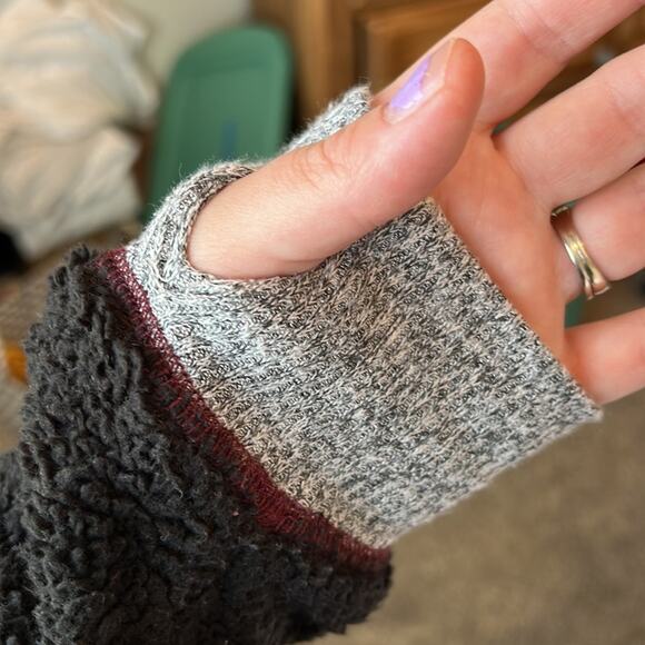 Hem and Thread Womens Pullover Fleece Cowl Neck Sweater | Medium - Picture 7 of 7